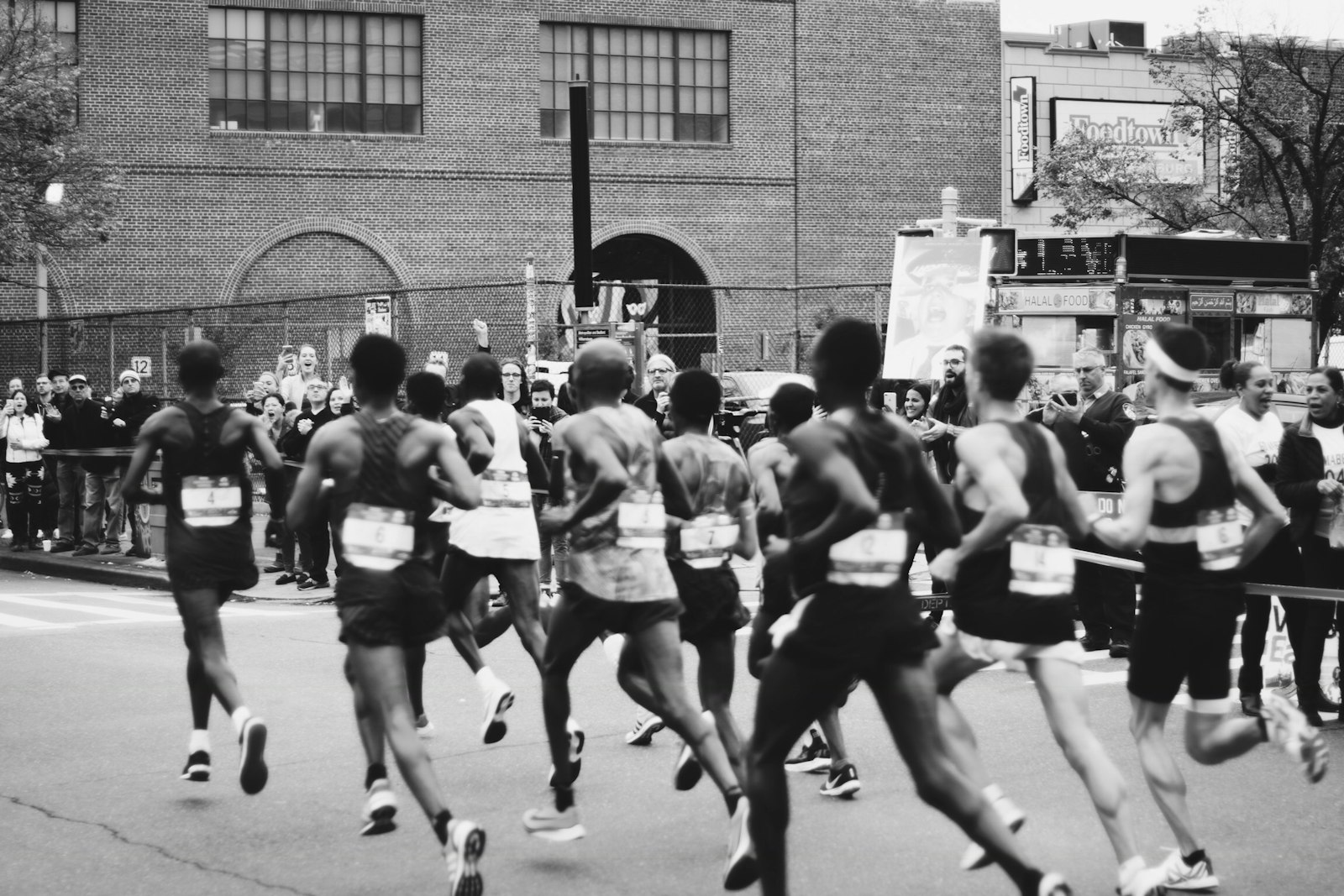A crowded early club road race